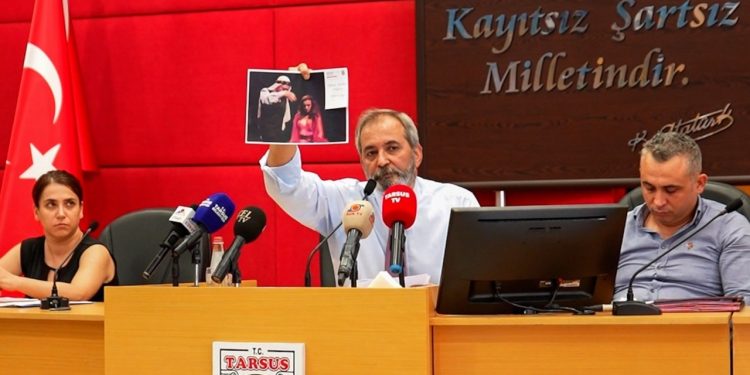 Başkan Bozdağan: Savcılığın soruşturduğu oyun devlet tiyatrolarında defalarca oynandı