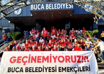 Buca Belediyesi işçileri ek zam talebiyle iş bıraktı