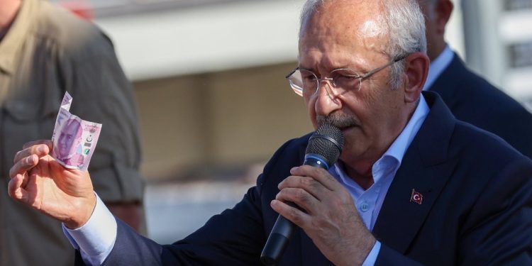 CHP lideri Kılıçdaroğlu, Erzincan’da: ‘Sabah, öğle akşam zam…’