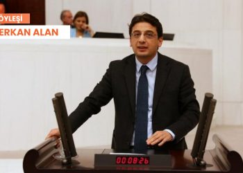 CHP parti programı yenileniyor: Üye mesajlarında iki tema öne çıkıyor