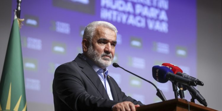 HÜDA PAR Genel Başkanı: İsveç kararının Meclis’ten geçmemesi için elimizden geleni yapacağız