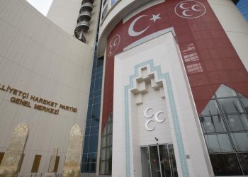 MHP’li Özkan: Bir anket şirketi para karşılığı oy teklif etti