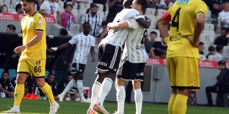 Beşiktaş, İstanbulspor’u mağlup etti