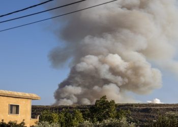 BM Lübnan Barış Gücü karargahı roketle vuruldu 