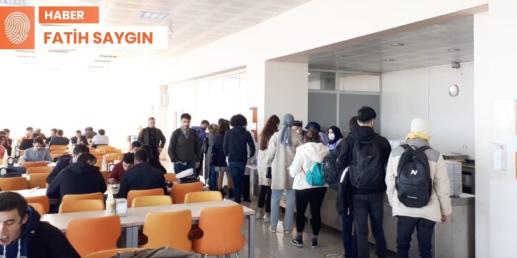 Burs ücretleri 10 yılda eridi, öğrenciler ‘3 kat’ fakirleşti