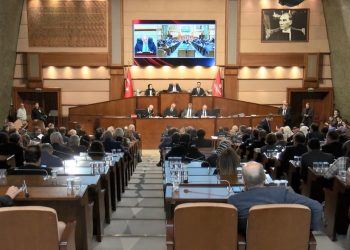 İBB Meclisi’nde Cemal Canpolat tartışması