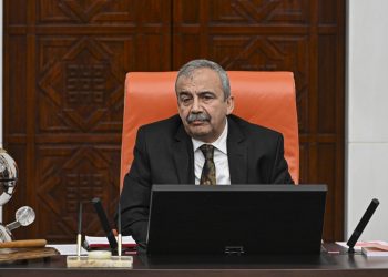 Önder: Huzurunuzda söylüyorum aynı gün milletvekilliğinden istifa ederim