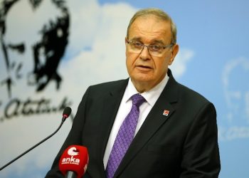 Öztrak: Sarayın sıkıştığında terör kartına nasıl sarıldığı hala milletimizin hafızalarında