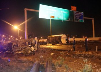 Antep’te zincirleme kaza: Tanker çarptı, araçlar alev aldı