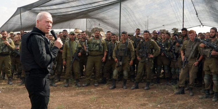 İsrail Savunma Bakanı: Kara harekatı aylarca sürebilir
