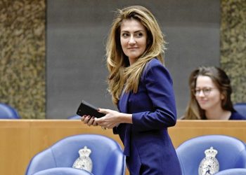 İsrail’e ‘koşulsuz desteği’ protesto eden bürokratlara Dilan Yeşilgöz’den tepki