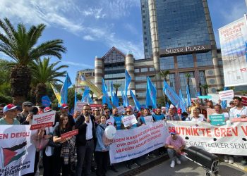 İstanbul İşçi Sendikaları Şubeler Platformu’ndan Sputnik grevine destek