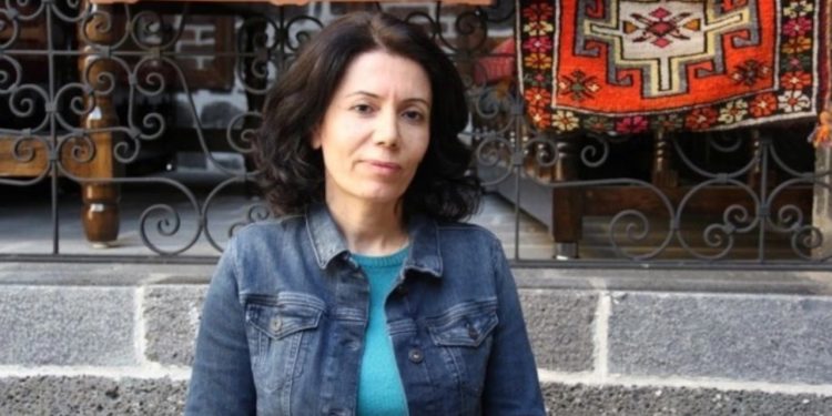 15 yıl hapsi isteniyordu: Sur Belediyesi Meclis Üyesi beraat etti