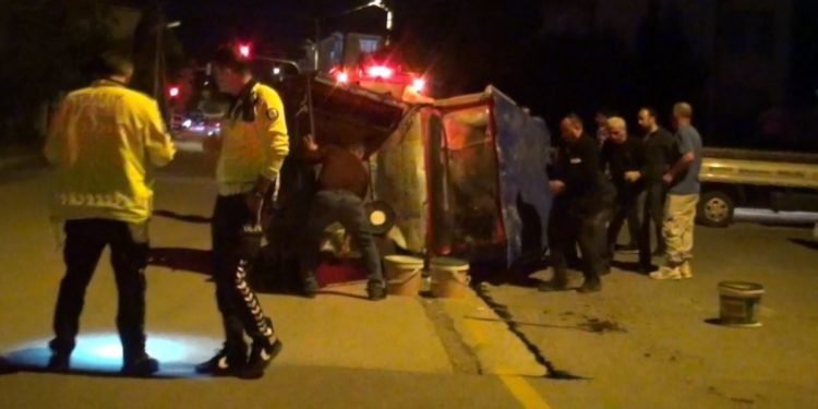 2 ilde kaza: 2 ölü, 11 yaralı