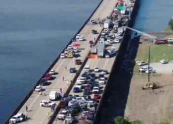 ABD’de zincirleme kaza: 158 araç birbirine girdi, 7 kişi öldü