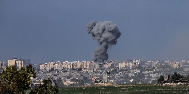 Endonezya Hastanesi’nde elektrikler kesildi: Gazze’de tüm jeneratörlerin durmasına 48 saat kaldı