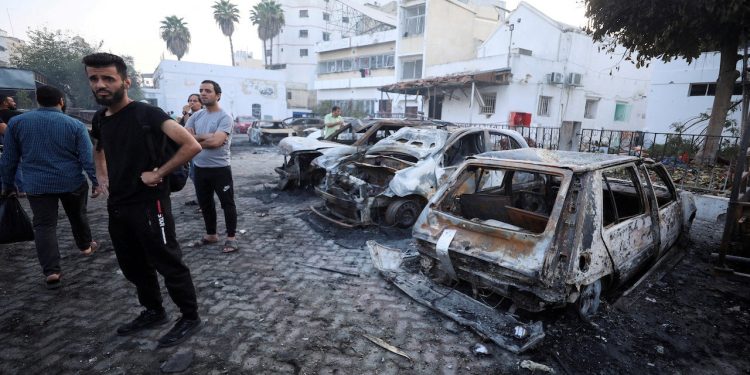 Gazze’de öldürülen çocuklar bacaklarına yazılan isimleriyle tanınıyor