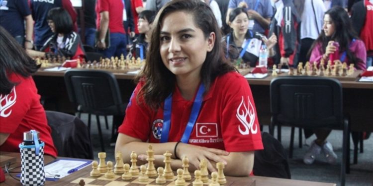 Satranç Federasyonu: ‘Kübra Öztürk Örenli’nin iddiaları gerçeği yansıtmıyor’